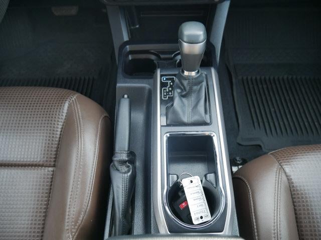 2017 Toyota Tacoma Limited V6