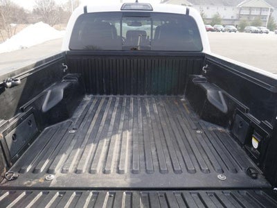 2017 Toyota Tacoma Limited V6