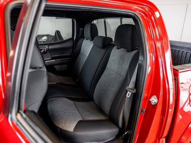 2022 Toyota Tacoma SR V6