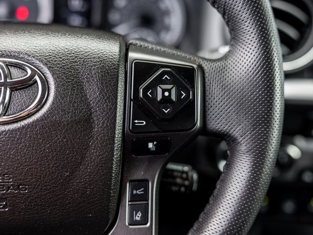 2022 Toyota Tacoma SR V6