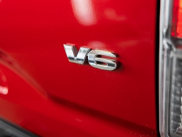 2022 Toyota Tacoma SR V6