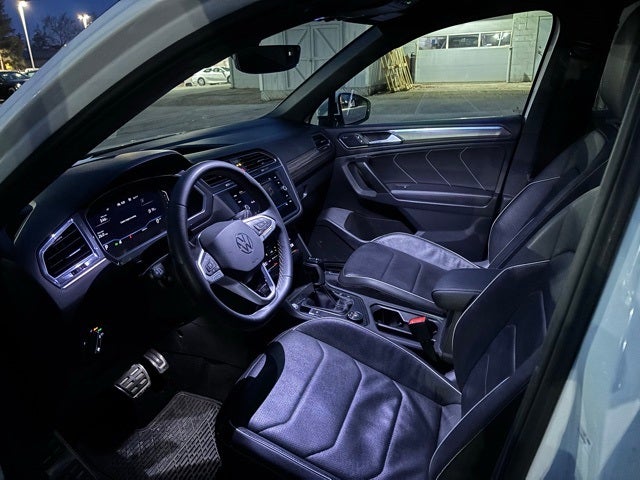 2023 Volkswagen Tiguan 2.0T SEL R-Line