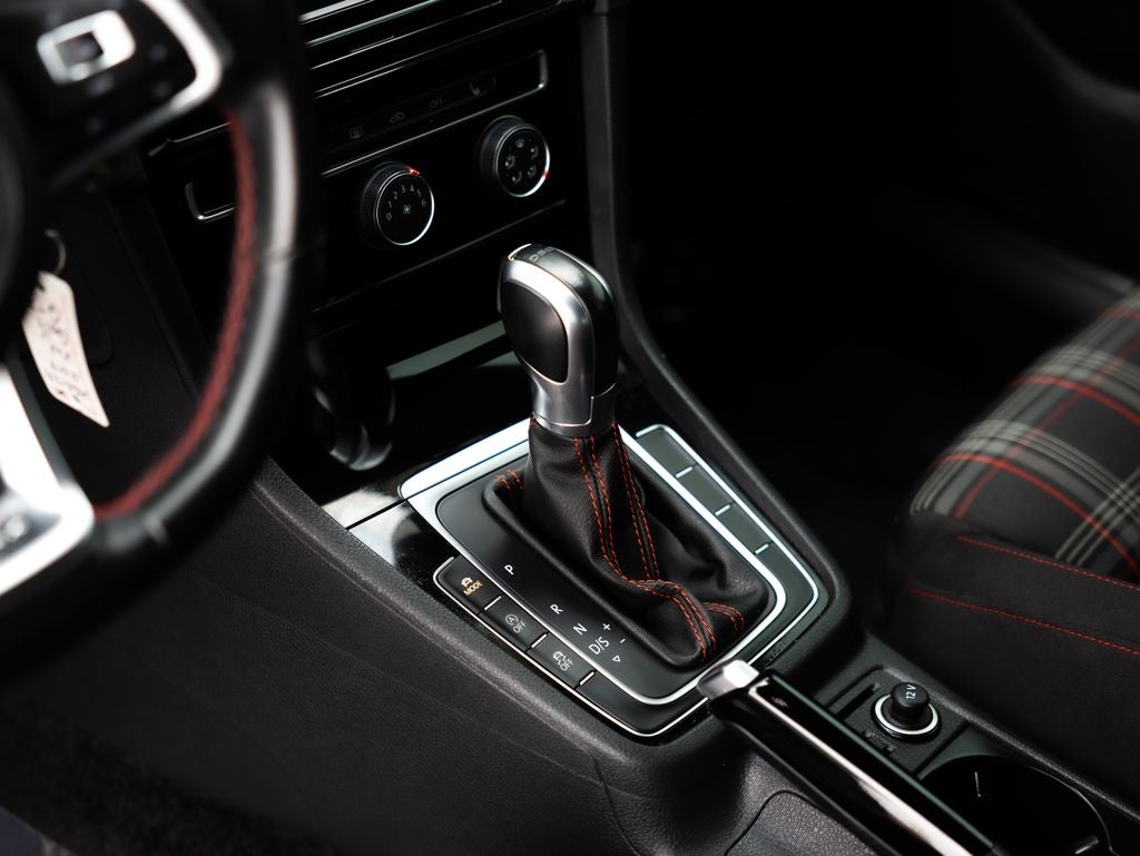 2019 Volkswagen Golf GTI 2.0T S