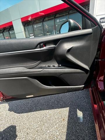 2018 Toyota Camry Hybrid XLE