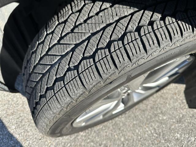 2015 Toyota Camry Hybrid XLE