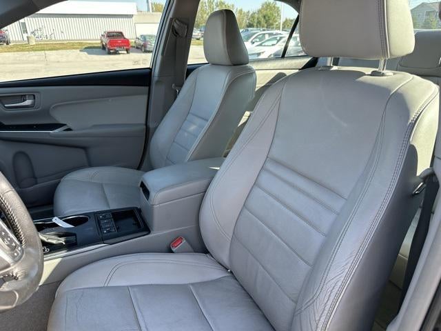 2015 Toyota Camry Hybrid XLE