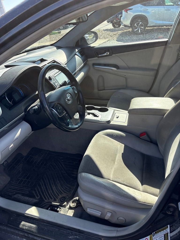 2012 Toyota Camry Hybrid XLE