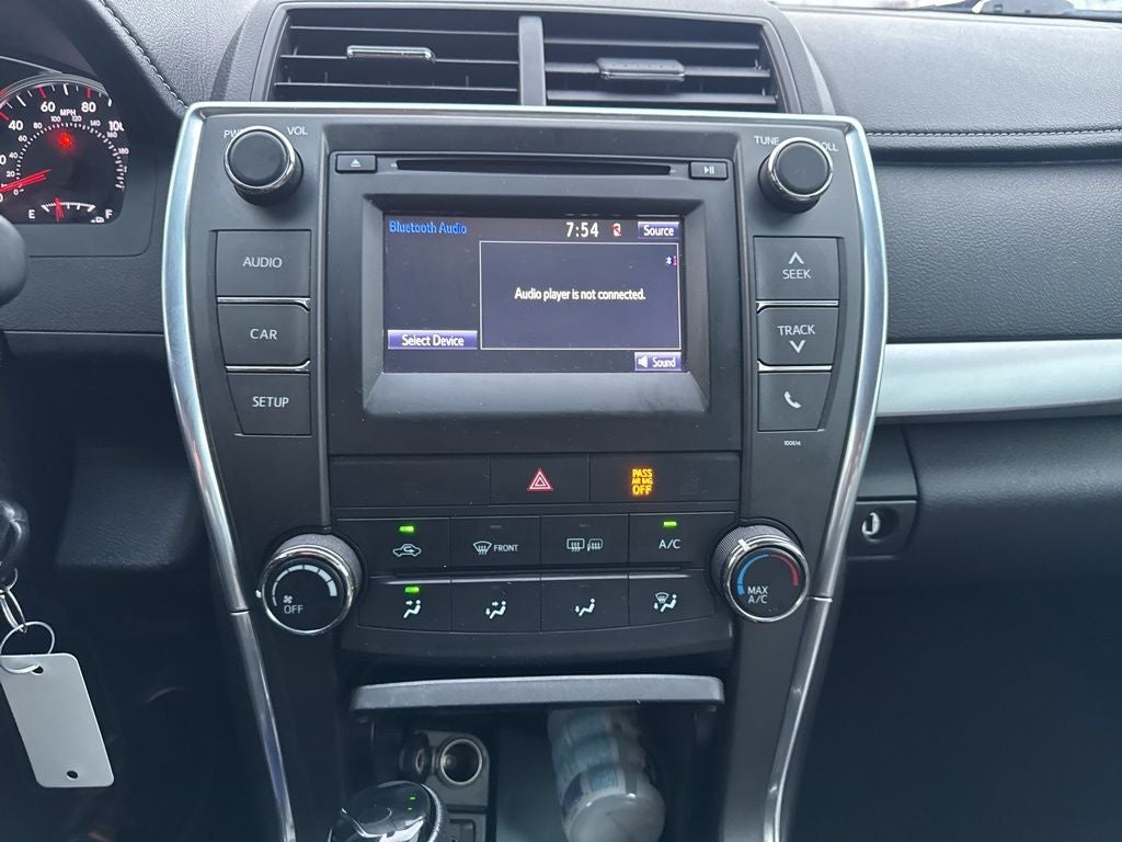 2017 Toyota Camry SE
