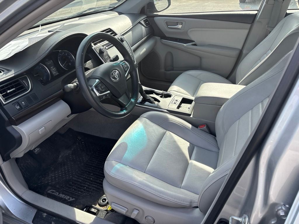 2016 Toyota Camry XLE