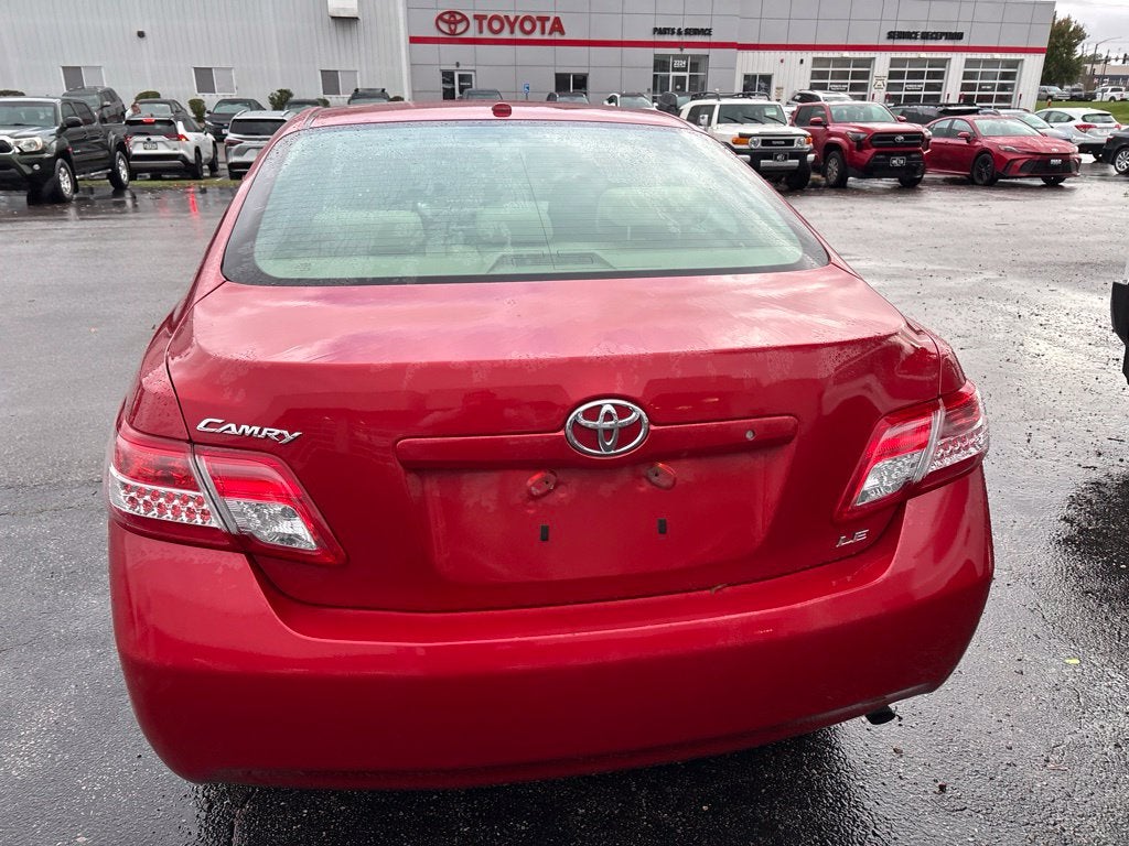 2011 Toyota Camry LE