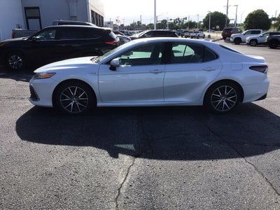 2021 Toyota Camry Hybrid XLE