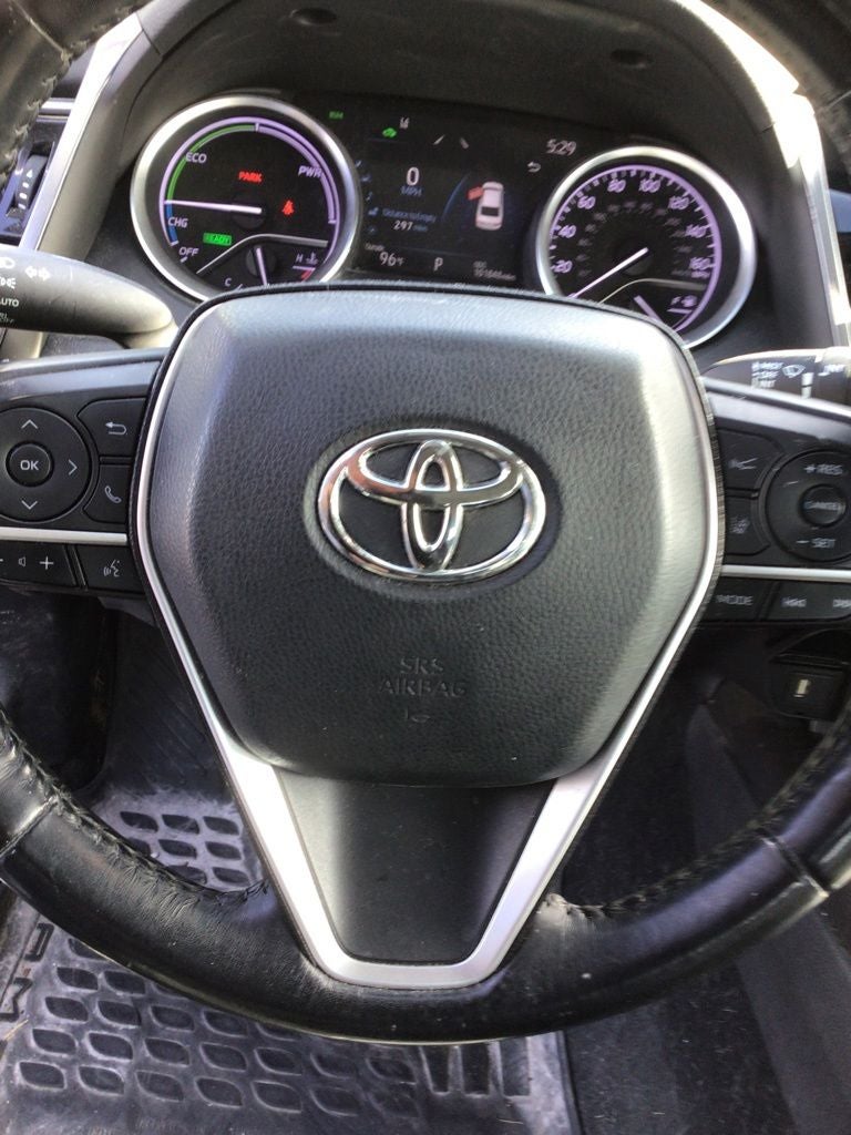 2021 Toyota Camry Hybrid XLE