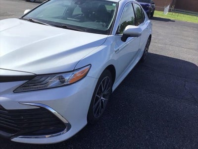 2021 Toyota Camry Hybrid XLE