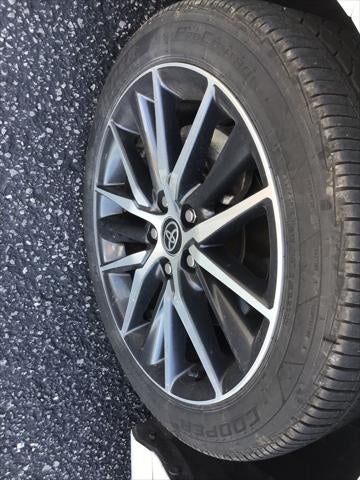 2021 Toyota Camry Hybrid XLE