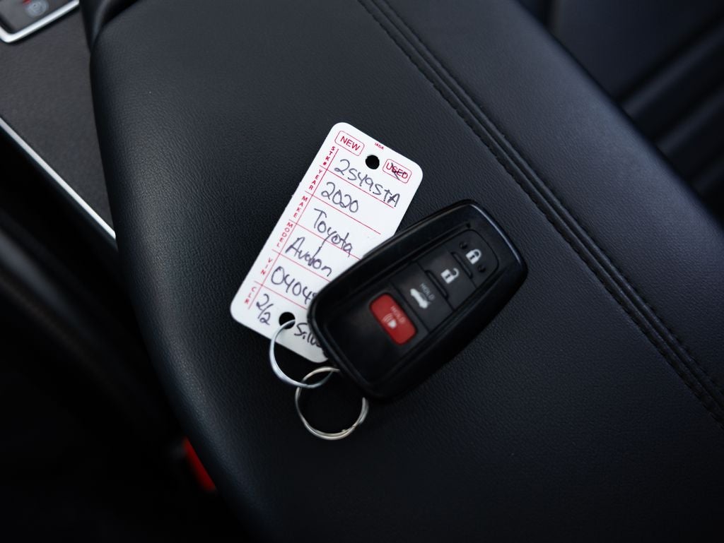 2020 Toyota Avalon Touring