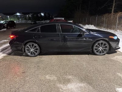 2022 Toyota Avalon Touring