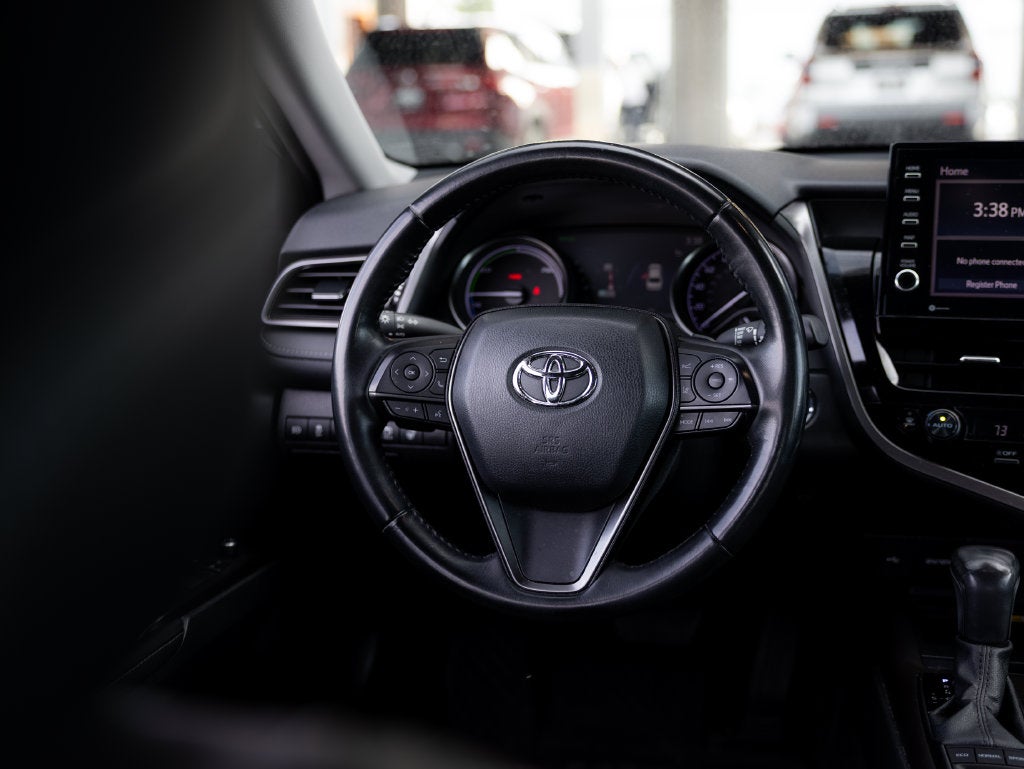 2022 Toyota Camry Hybrid XSE