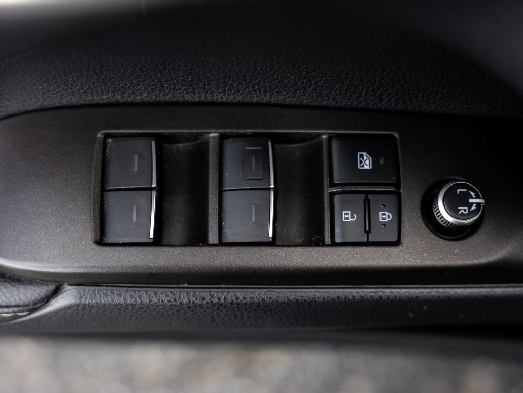 2022 Toyota Camry Hybrid XSE