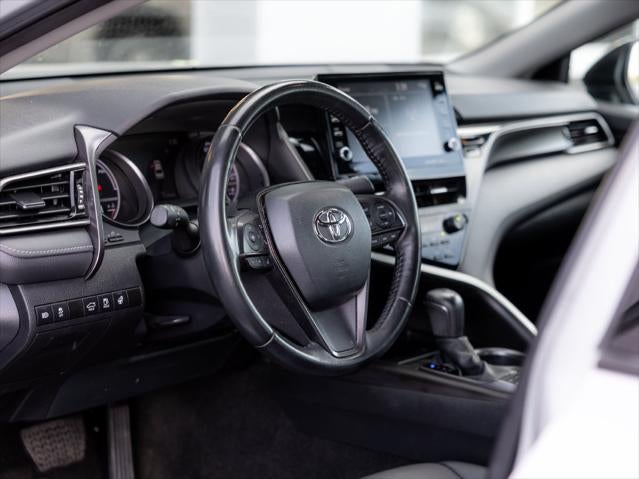 2022 Toyota Camry Hybrid XSE