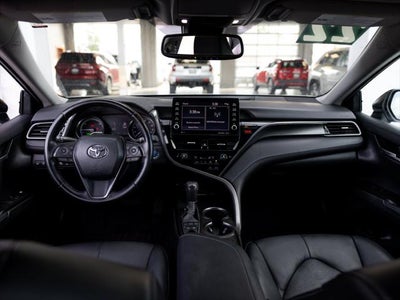 2022 Toyota Camry Hybrid XSE