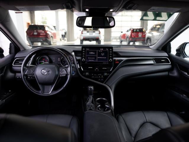 2022 Toyota Camry Hybrid XSE