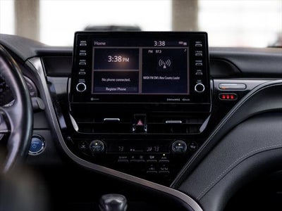 2022 Toyota Camry Hybrid XSE
