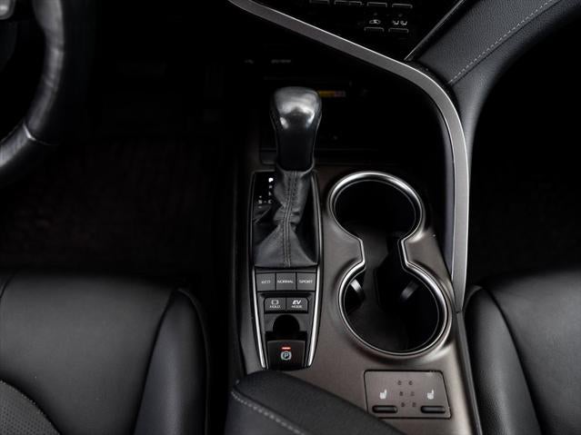 2022 Toyota Camry Hybrid XSE