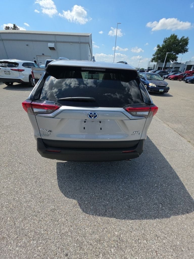 2023 Toyota RAV4 Hybrid XLE Premium