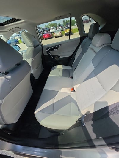 2023 Toyota RAV4 Hybrid XLE Premium