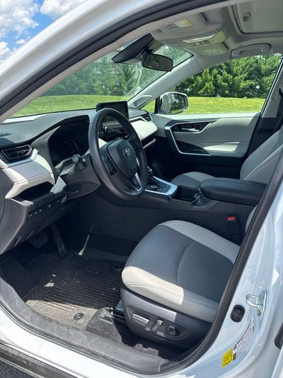 2024 Toyota RAV4 Hybrid XLE Premium