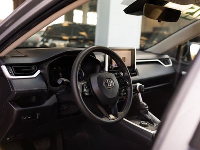 2025 Toyota RAV4 Hybrid LE