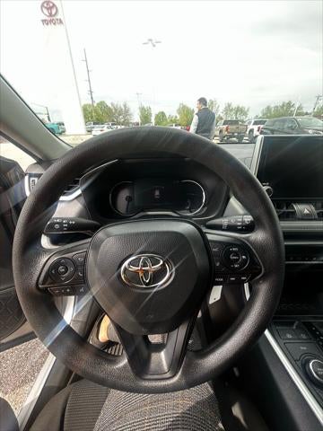 2025 Toyota RAV4 Hybrid LE