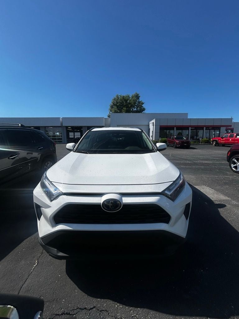 2024 Toyota RAV4 Hybrid LE
