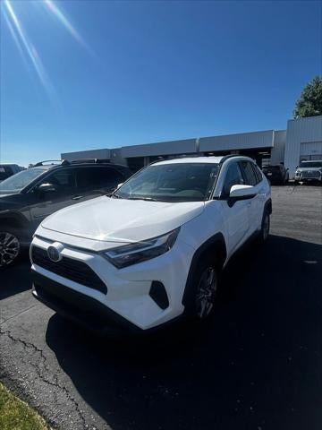 2024 Toyota RAV4 Hybrid LE