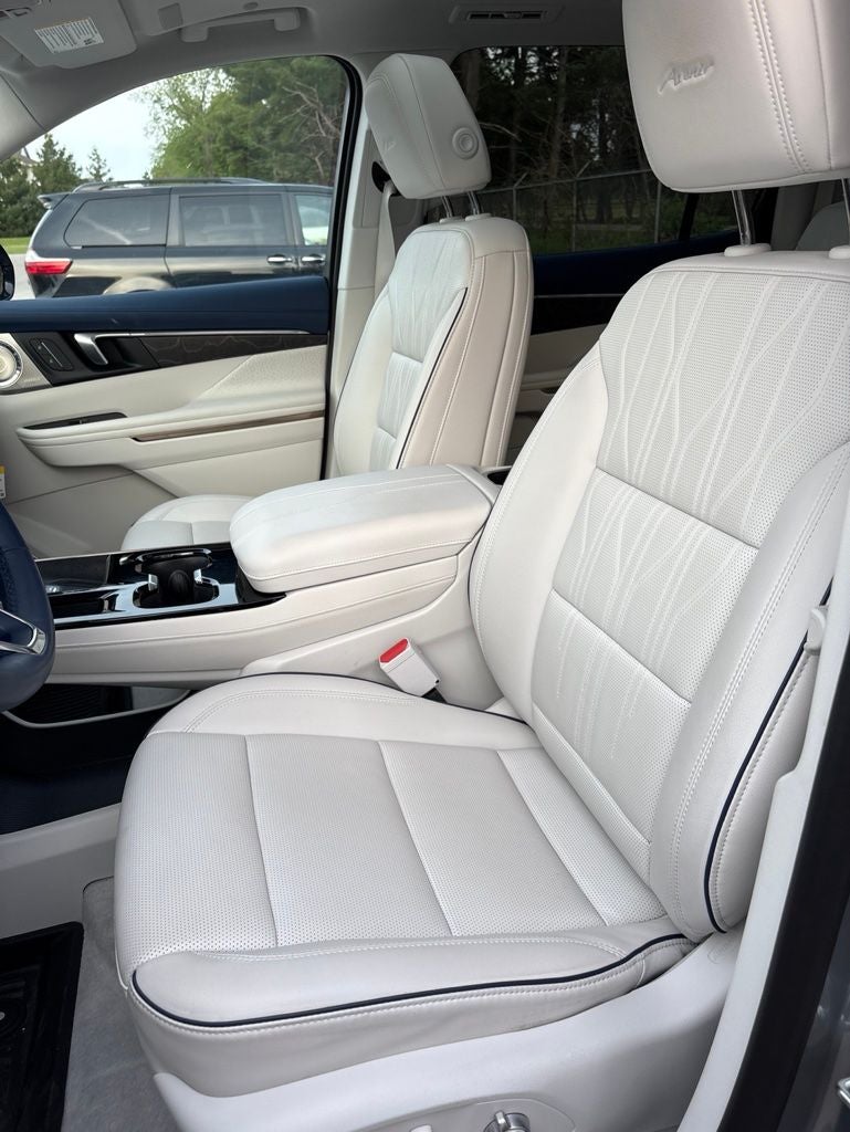 2025 Buick Enclave Avenir