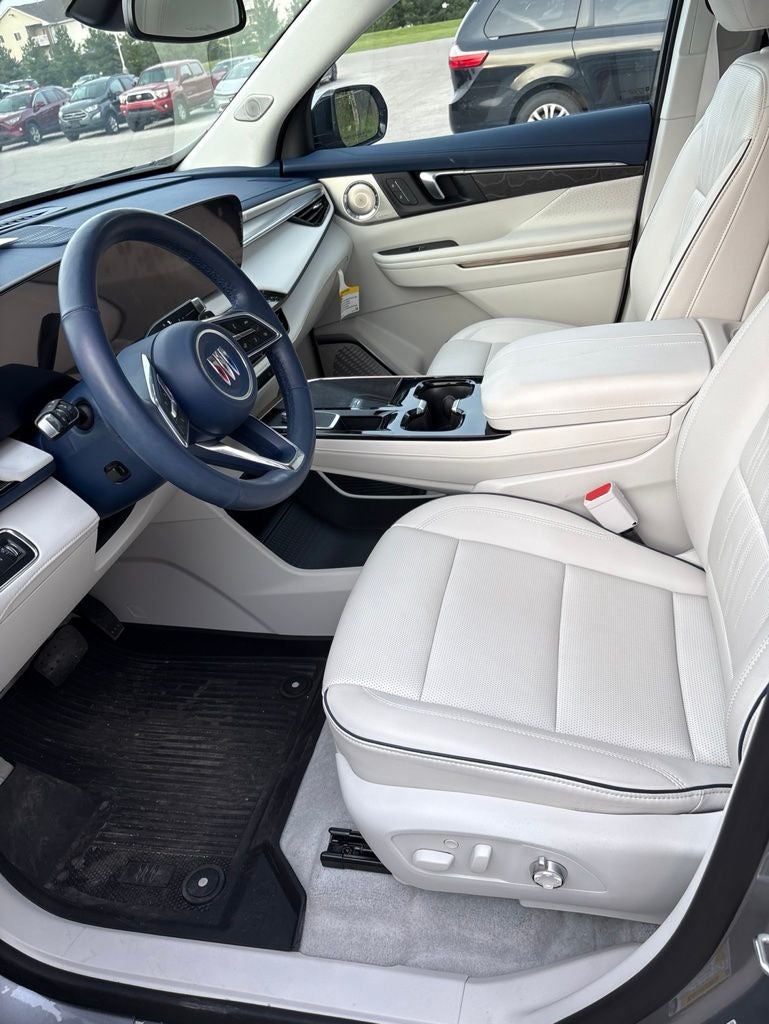 2025 Buick Enclave Avenir