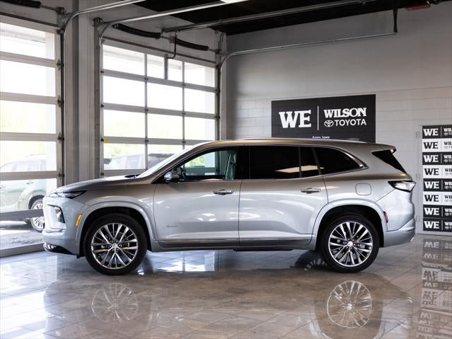 2025 Buick Enclave Avenir