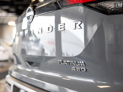2024 Nissan Pathfinder Platinum