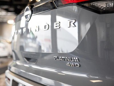 2024 Nissan Pathfinder Platinum