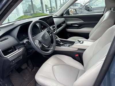 2025 Toyota Grand Highlander XLE