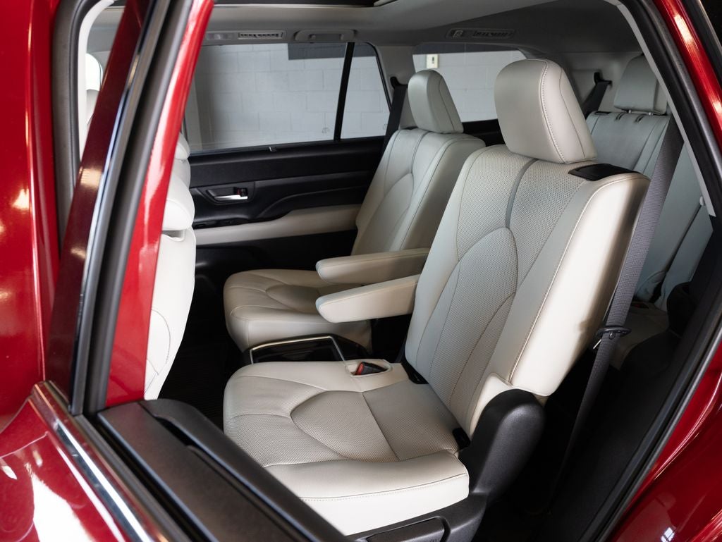2024 Toyota Grand Highlander Platinum