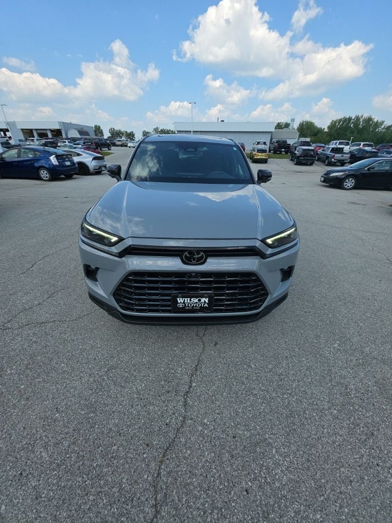 2025 Toyota Grand Highlander Hybrid Nightshade Edition