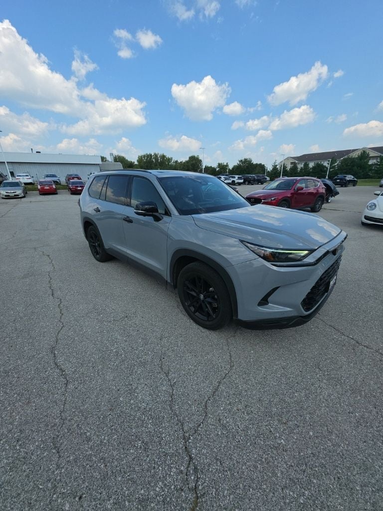 2025 Toyota Grand Highlander Hybrid Nightshade Edition