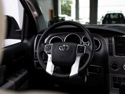 2017 Toyota Sequoia SR5 5.7L