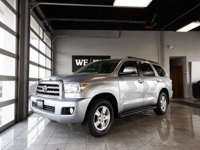 2017 Toyota Sequoia SR5 5.7L