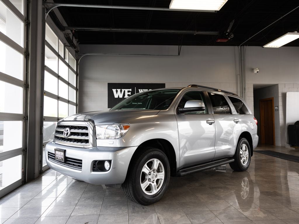 2017 Toyota Sequoia SR5 5.7L
