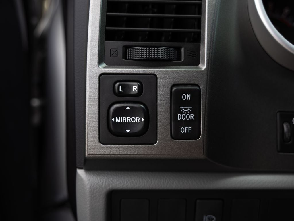 2017 Toyota Sequoia SR5 5.7L