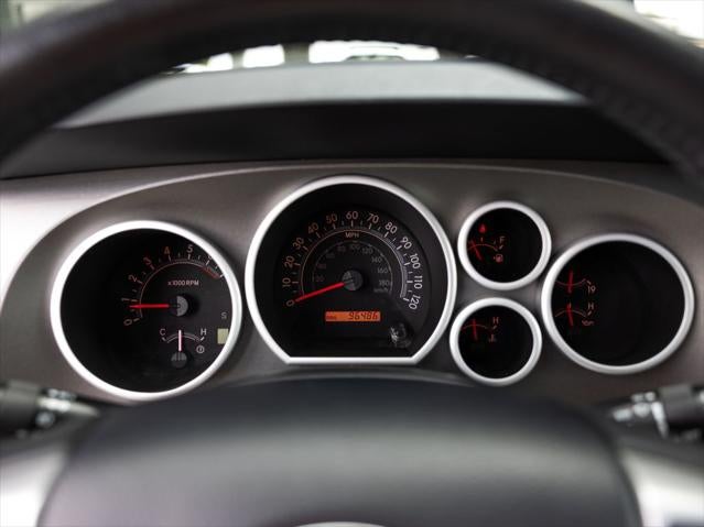2017 Toyota Sequoia SR5 5.7L
