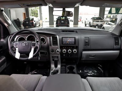2017 Toyota Sequoia SR5 5.7L