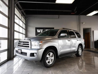 2017 Toyota Sequoia SR5 5.7L